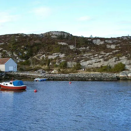 Three-bedroom Holiday In 2